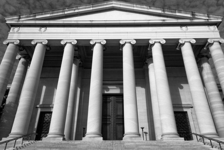 FCC Tells Court to Reject Auction-Related Legal Challenge