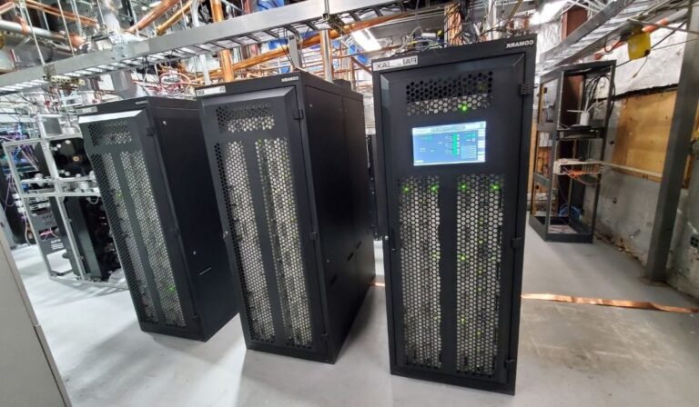WHRO Orders a 68kW ®（PARALLAX) UHF DTV Transmitter from Hitachi Kokusai Electric Comark